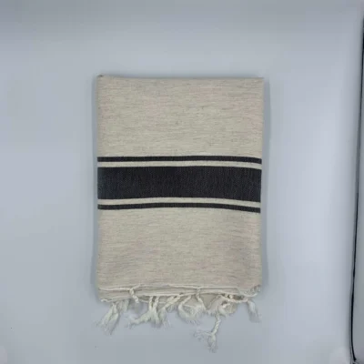 fouta_écrues+noire_1 Fouta artisanale écrues chinées